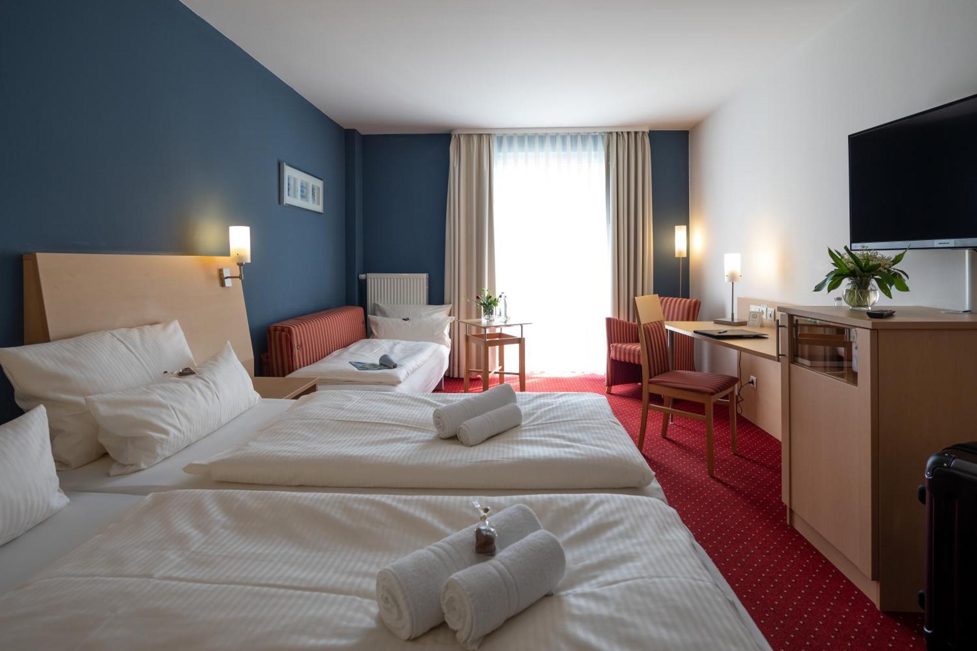 Hotel Mainpromenade ***S Karlstadt Exterior photo