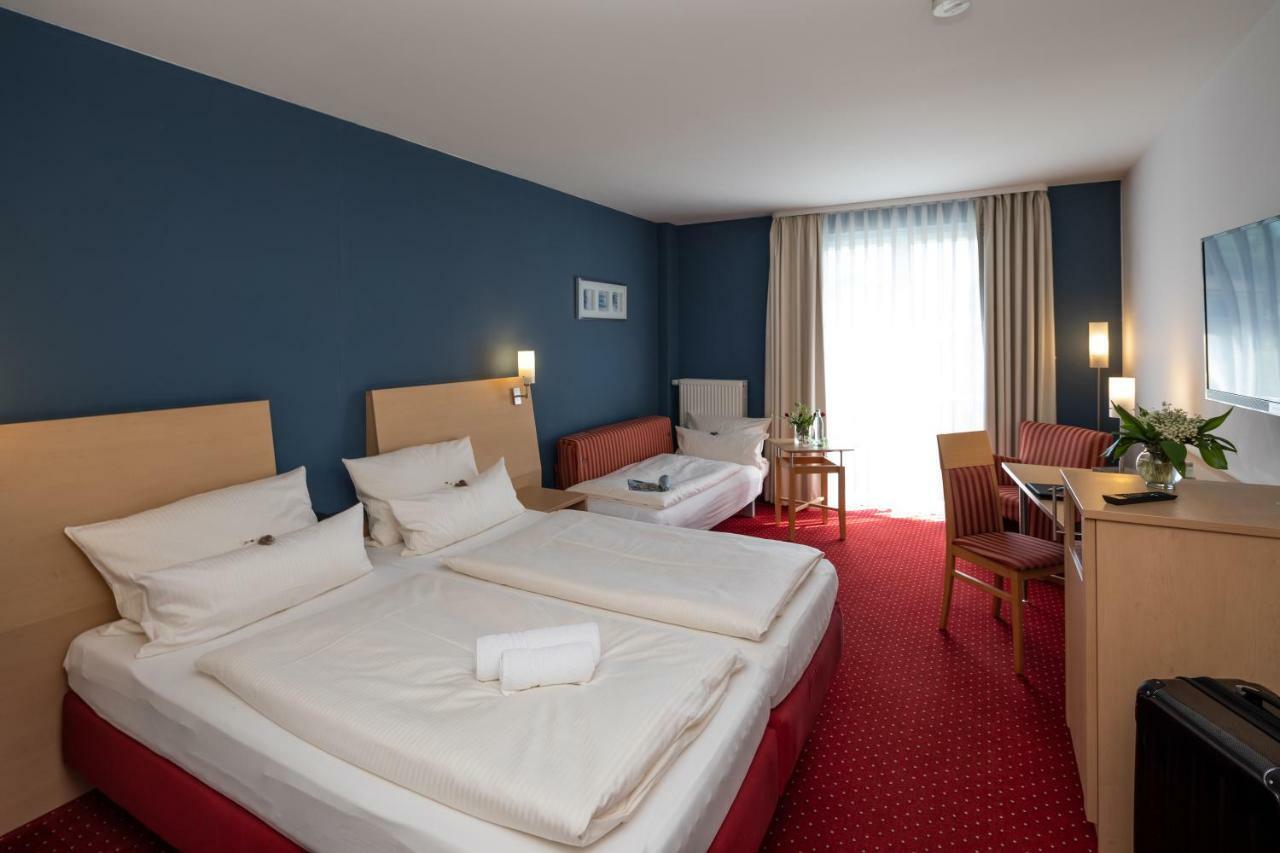 Hotel Mainpromenade ***S Karlstadt Exterior photo